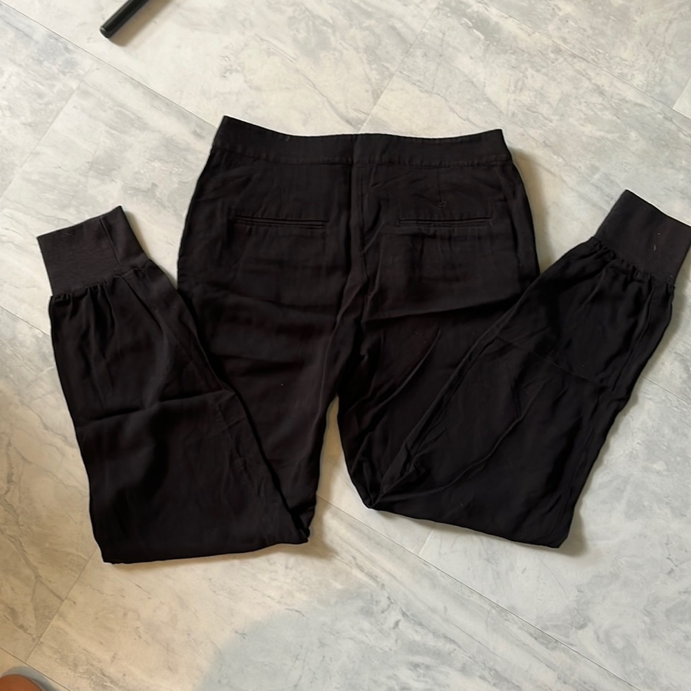 Armani Exchange Joggers Black pants zipper/clasps pockets NWOT Size 0